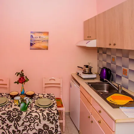 Διαμέρισμα Aloni And Λάσση