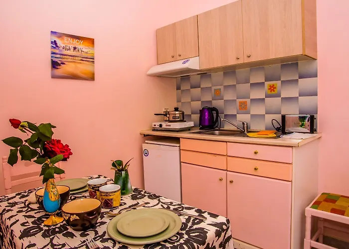 Aloni And * Lassi (Kefalonia)