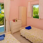 Aloni Studios&apartments Lassi (Kefalonia)